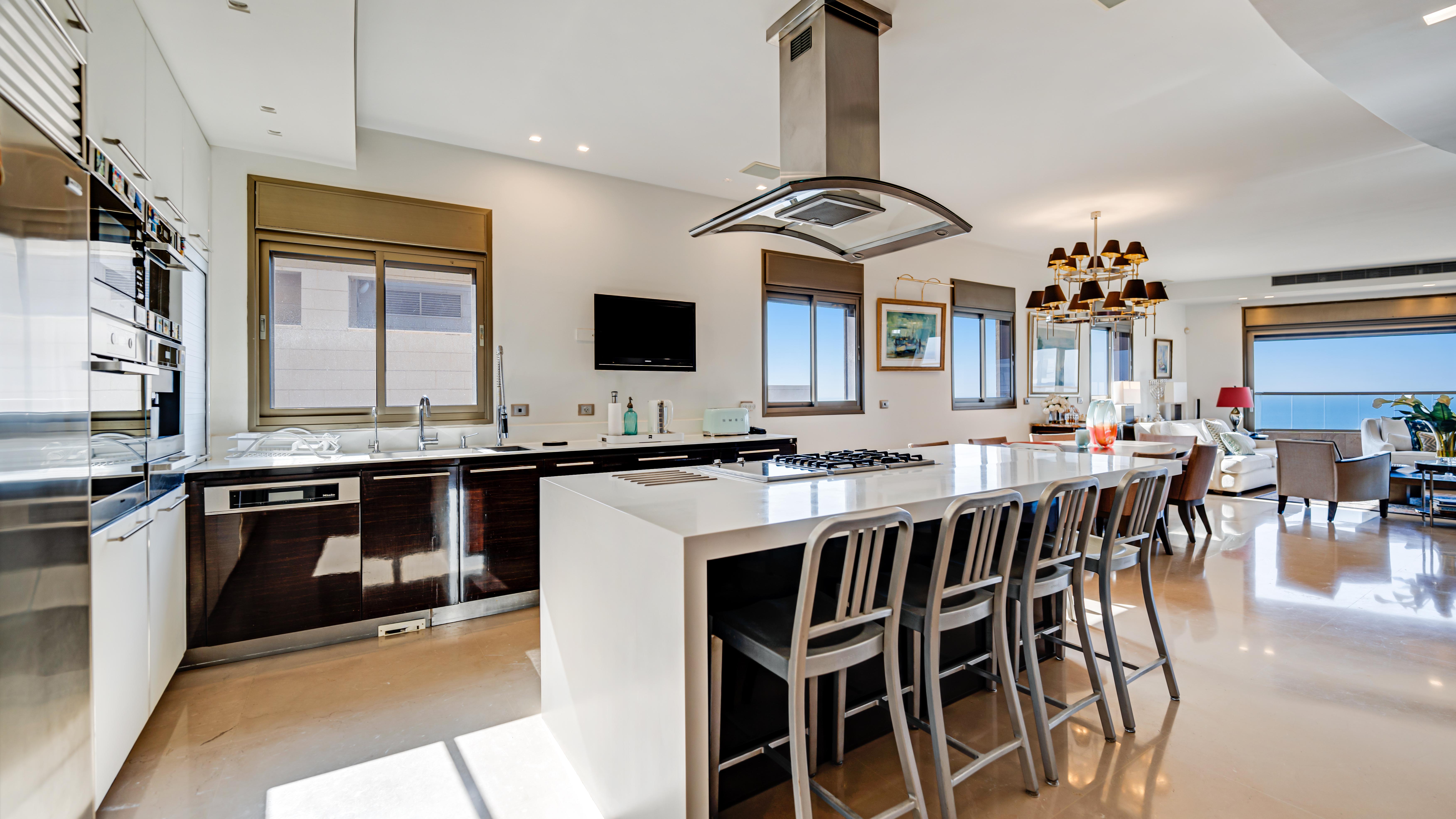 Penthouse Netanya I 