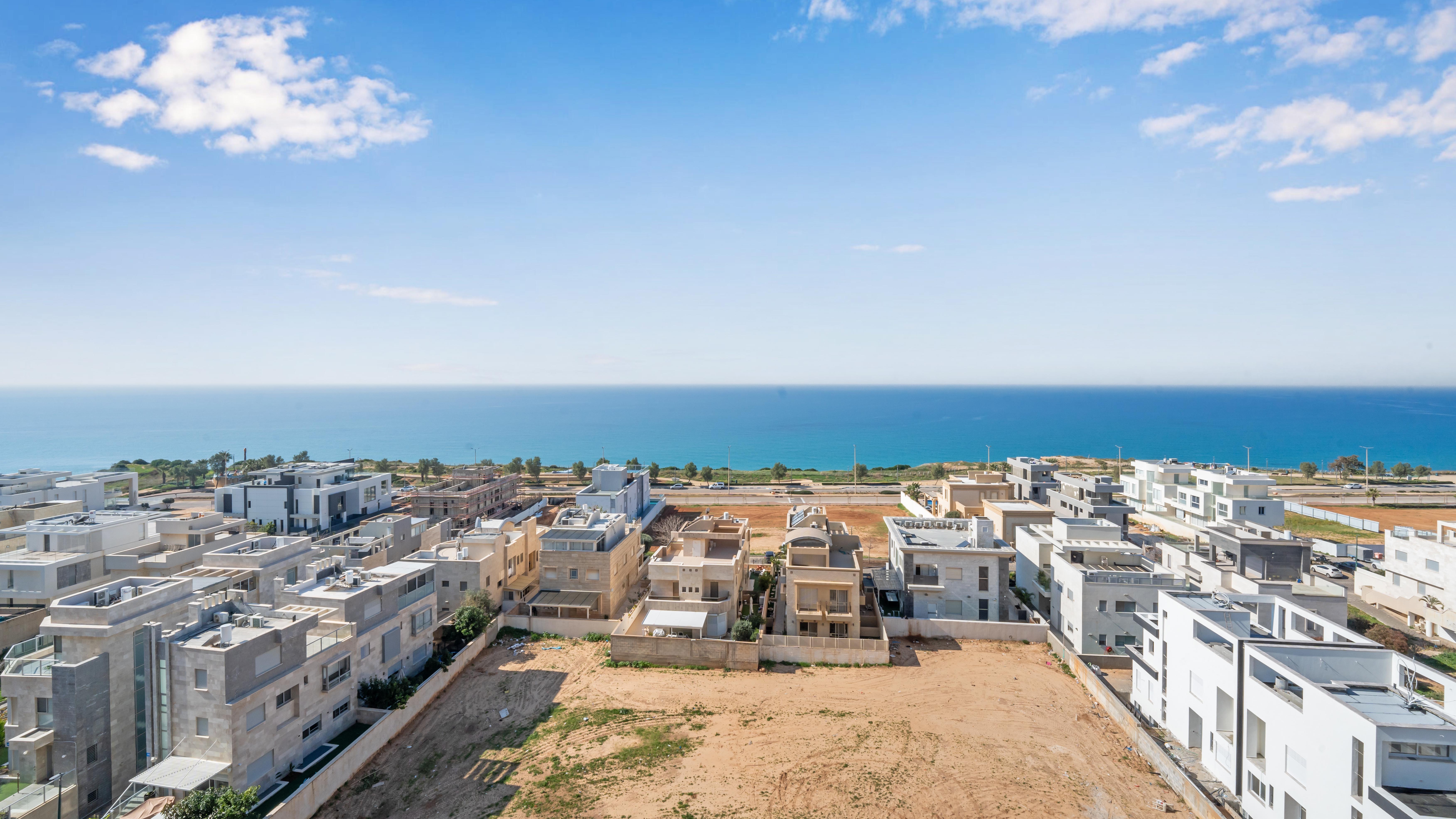 Penthouse Netanya I 