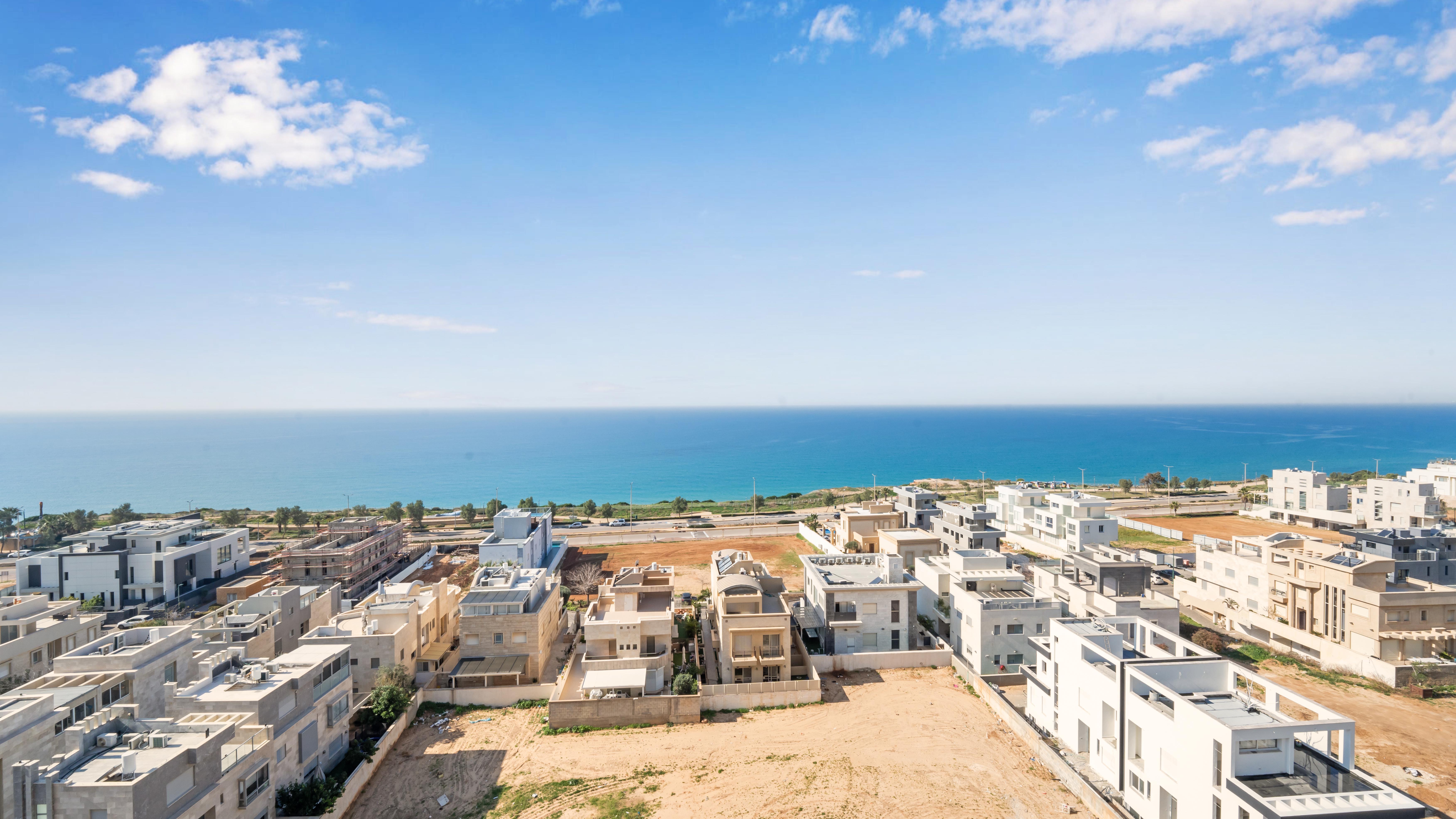 Penthouse Netanya I 