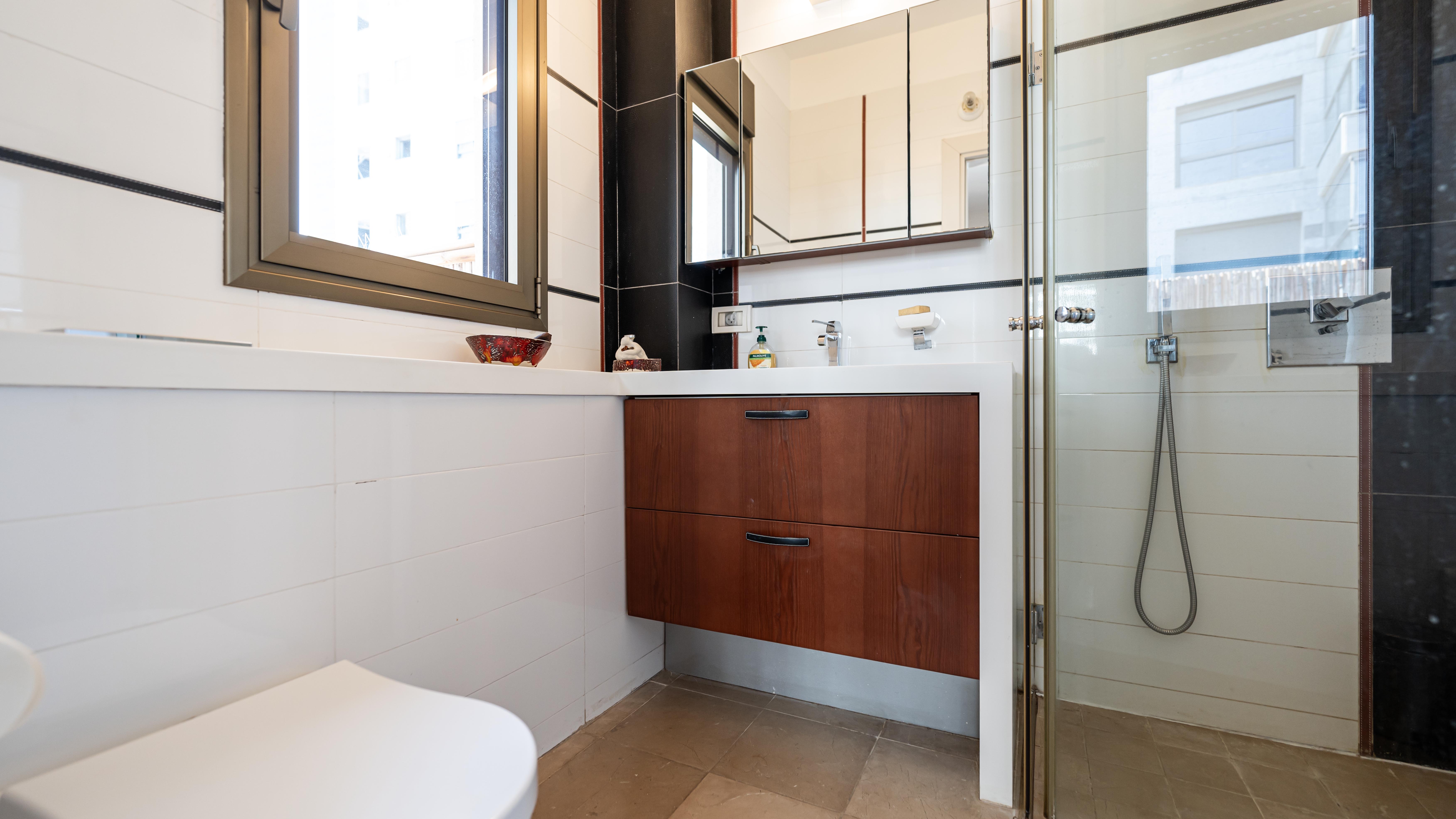 Penthouse Netanya I 