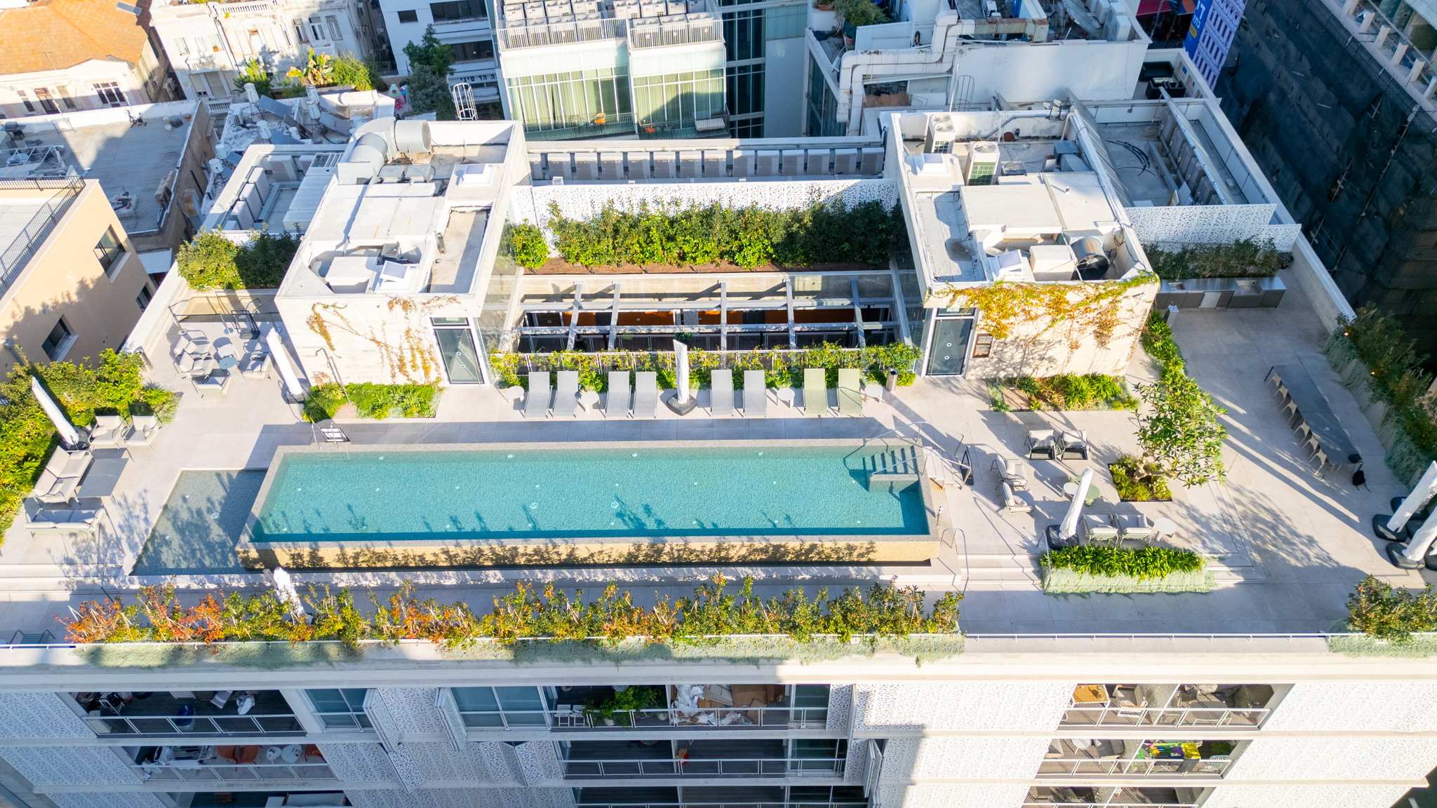 2P | Ehad haam | Tel Aviv 