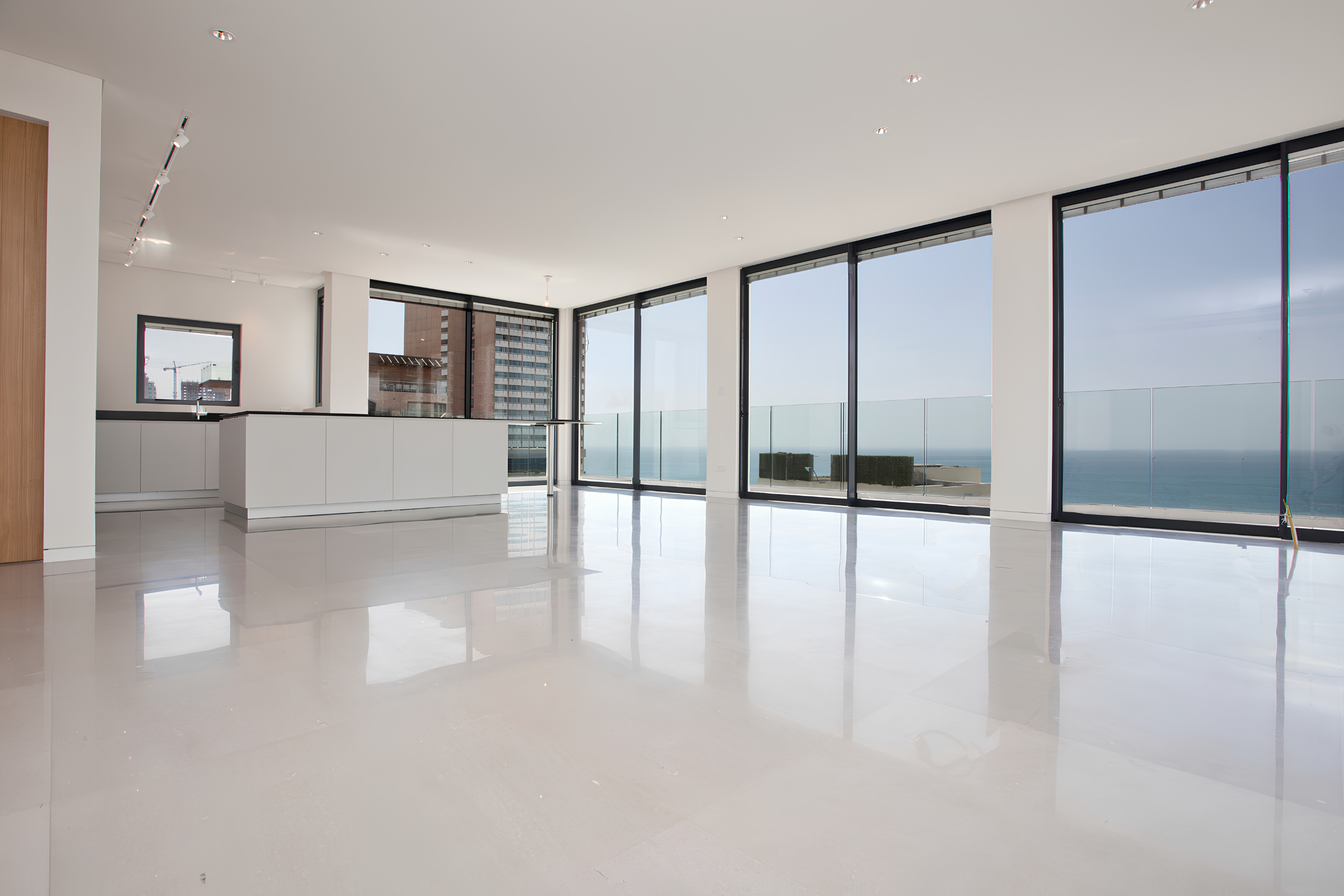 PENTHOUSE D’EXCEPTION FACE À LA MER